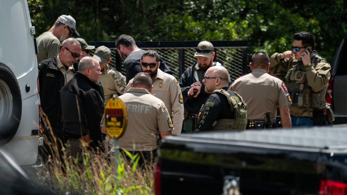 Cleveland Shooting: Man Accused of Killing 5 Neighbors in Texas Is ...