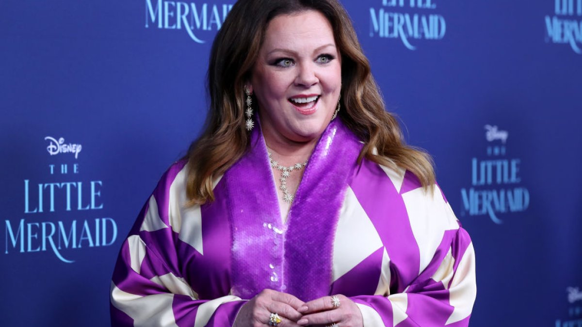 Here is Why Melissa McCarthy Is Paranoid to Look at ‘Gilmore Girls’ With Her Young ones at Property
