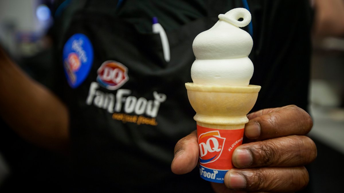 Dairy Queen Is Discontinuing a Admirer-Preferred Taste and Clients are Viewing Pink