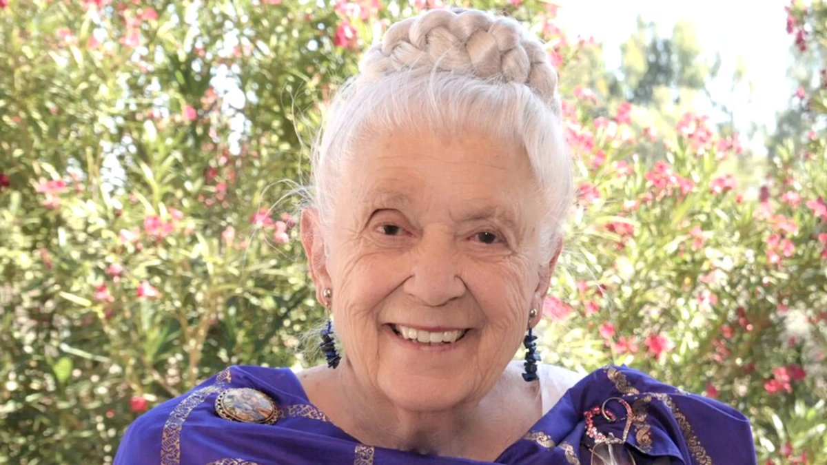 A 102-Year-Old Doctor's Tips for a Healthy, Happy Life – NBC 6 South Florida - Vimarsana News