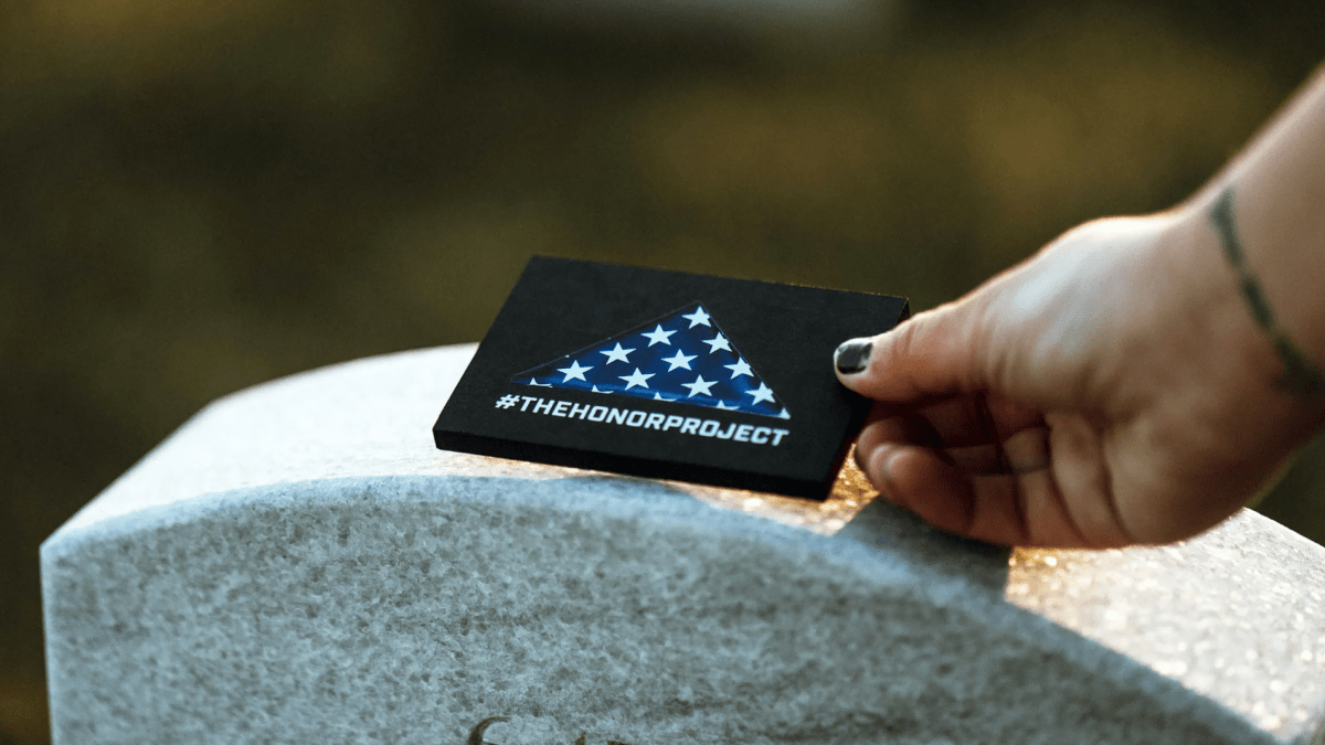 The Honor Project Honors Late Military Members on Memorial Day – NBC 6 South Florida - Vimarsana News
