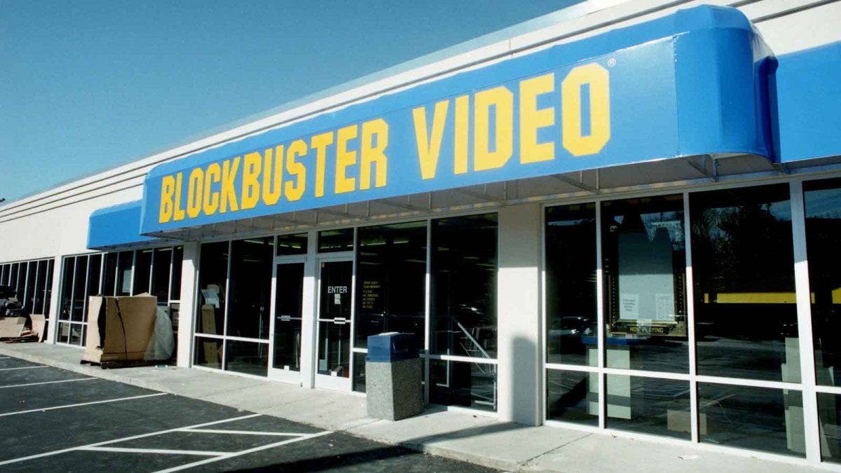 Blockbuster Calls Out Netflix’s Password Plan in Humorous Tweet