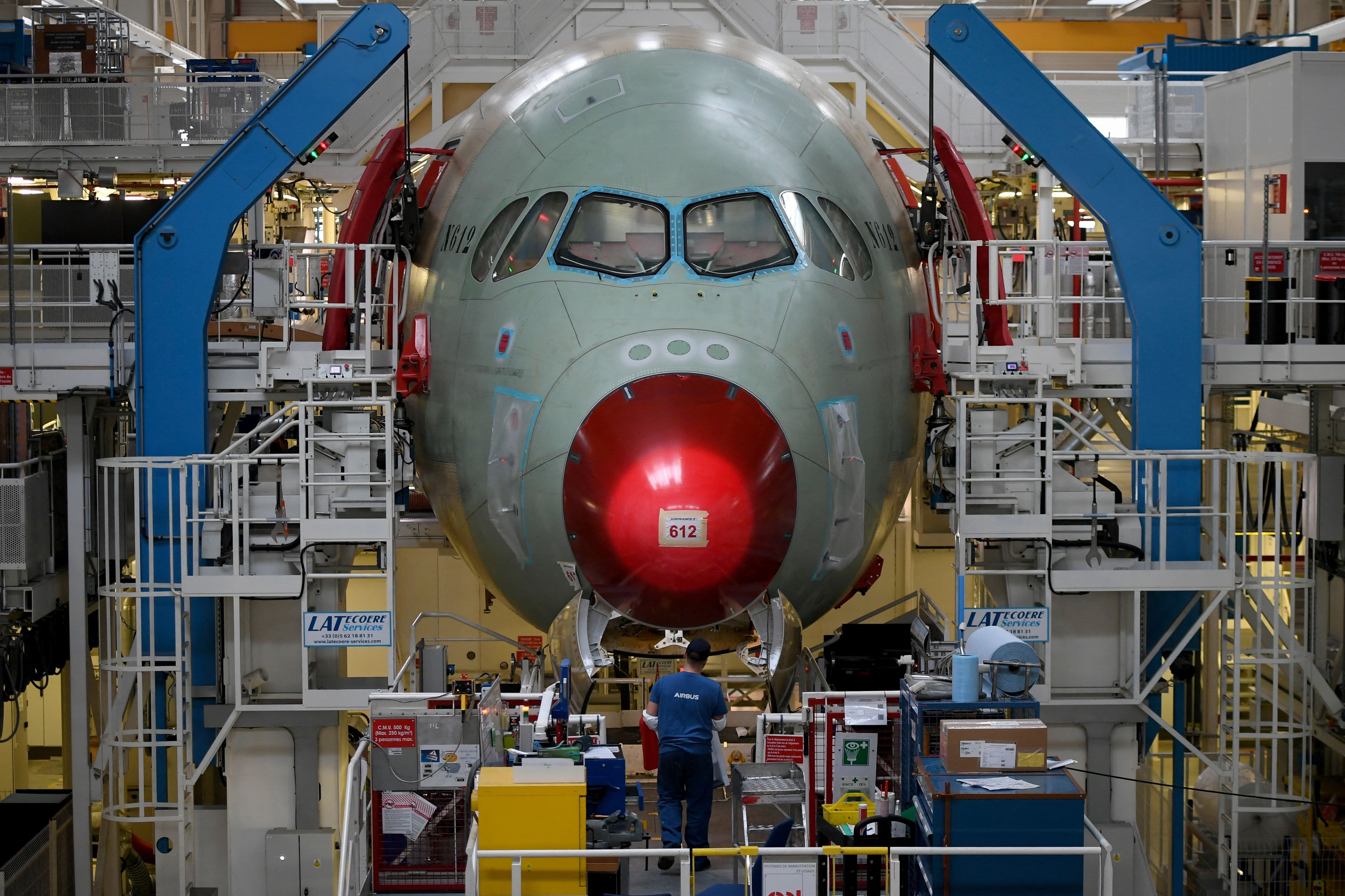 'People Just Want Their Jets.' Paris Air Show Returns as Boeing, Airbus Race to Increase Production – NBC 6 South Florida - Vimarsana News