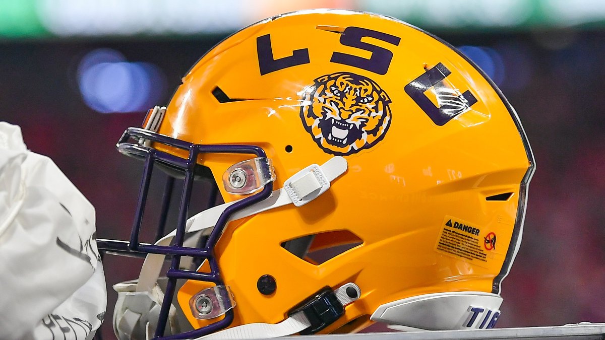 LSU Football Team Shows Off Air-Conditioned Helmets for 2023 Season – NBC 6  South Florida