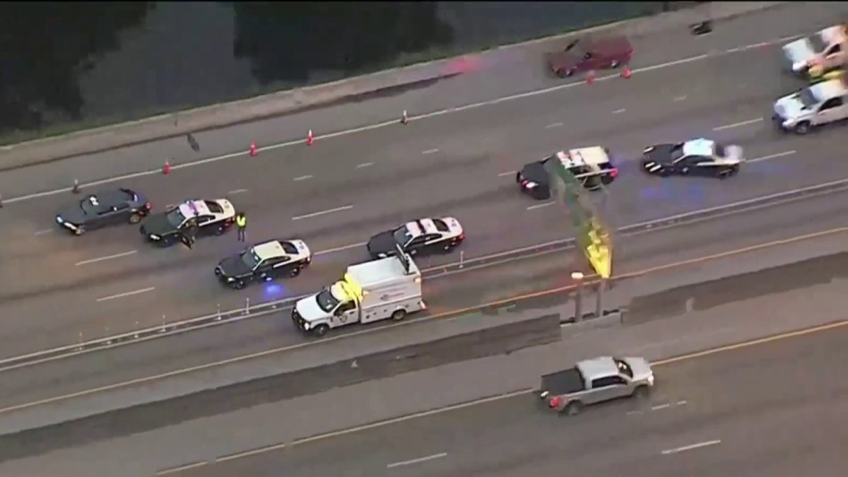 Southbound lanes of SR 826 shutdown after fatal multi vehicle crash