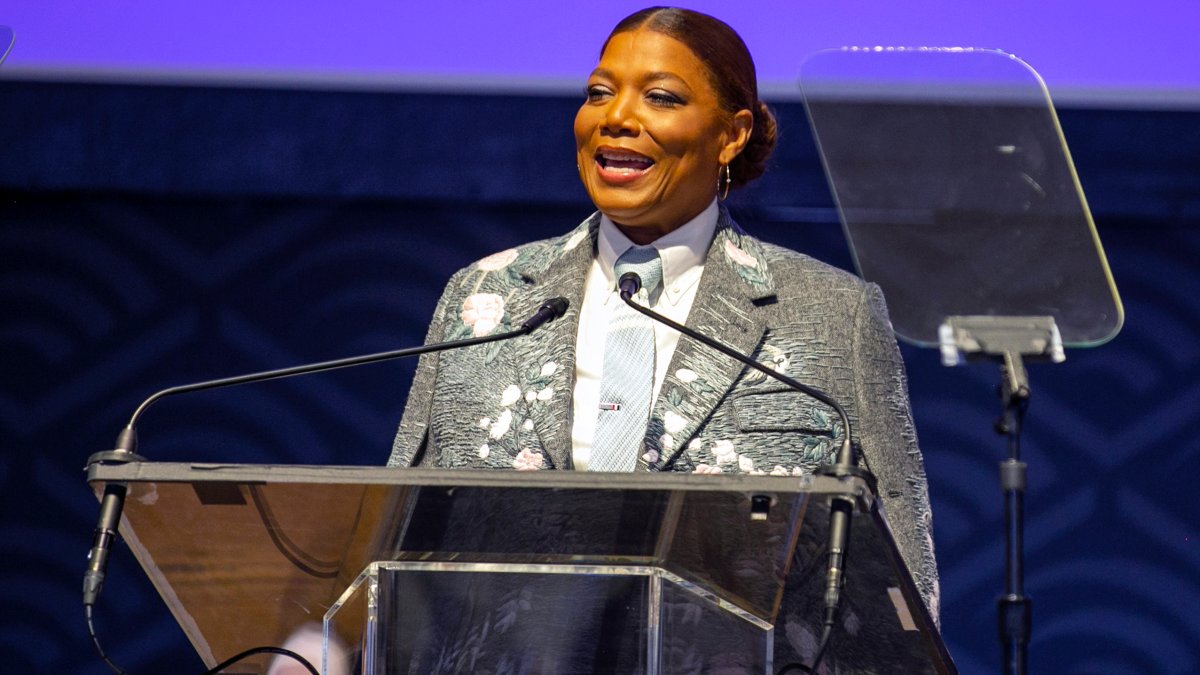 Billy Crystal and Queen Latifah appear wonderful as they headline this year’s Kennedy Center Honors