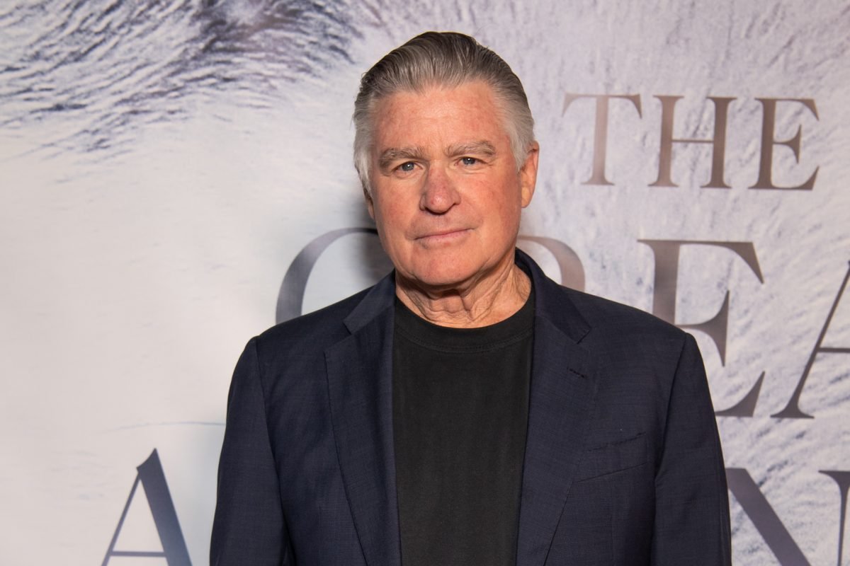'Everwood' co-stars remember Treat Williams following actor's death – NBC 6 South Florida - Vimarsana News