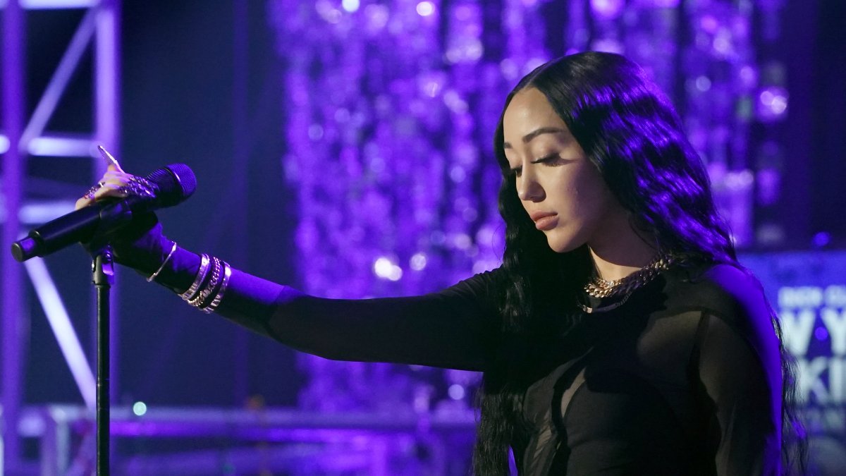 Noah Cyrus shares how haters criticizing her engagement reminds her of currently being suicidal at age 11