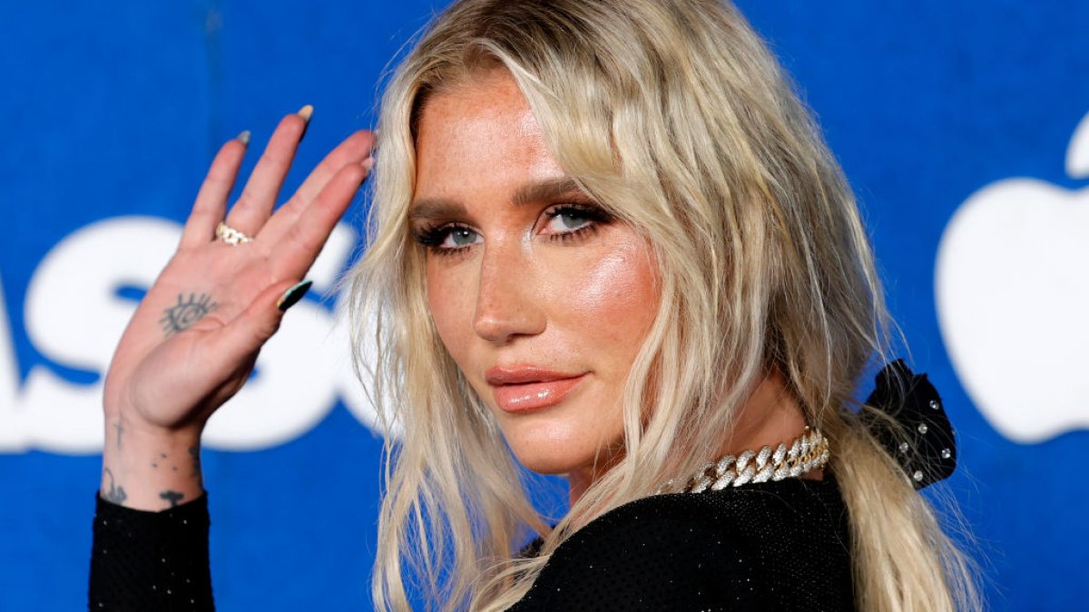 Kesha reveals health scare because of to autoimmune dysfunction: ‘I pretty much died’
