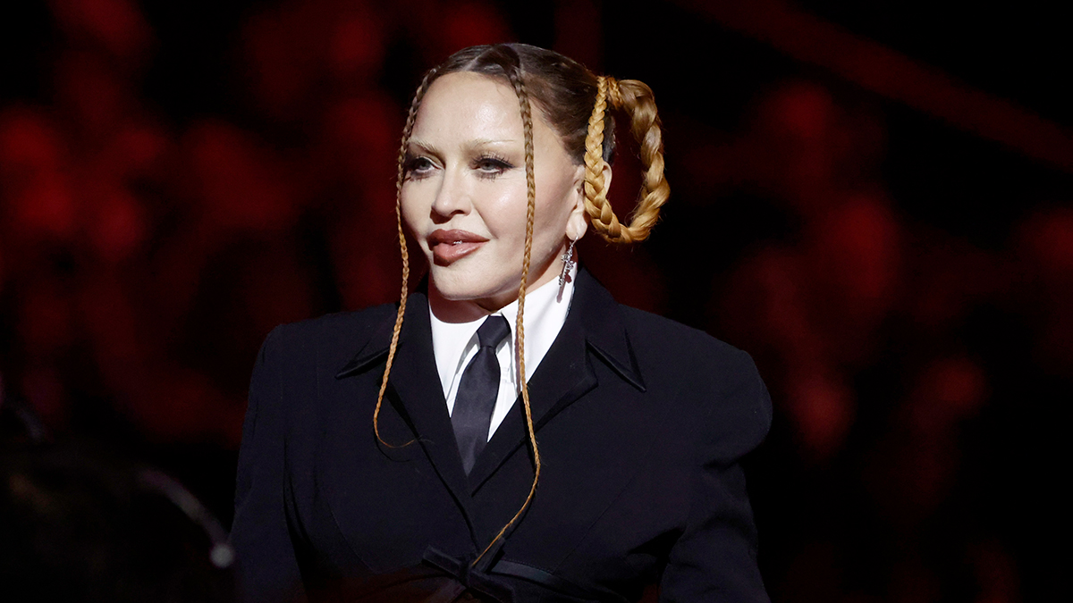 Madonna, hospitalized with ‘serious bacterial infection,’ pauses tour