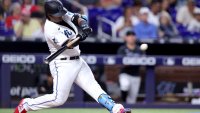 Segura, Fortes Singles in 9th Rally Marlins Over Padres, Hader 2-1