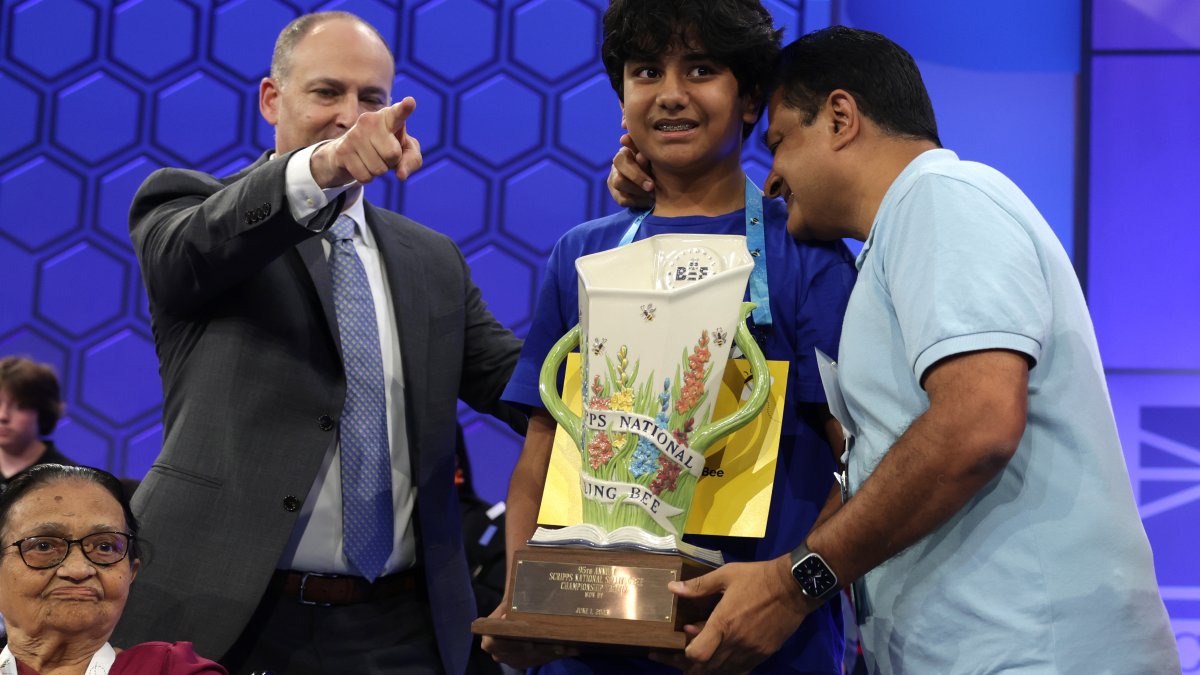 What Is a Psammophile? 14 Calendar year-Aged Wins National Spelling Bee