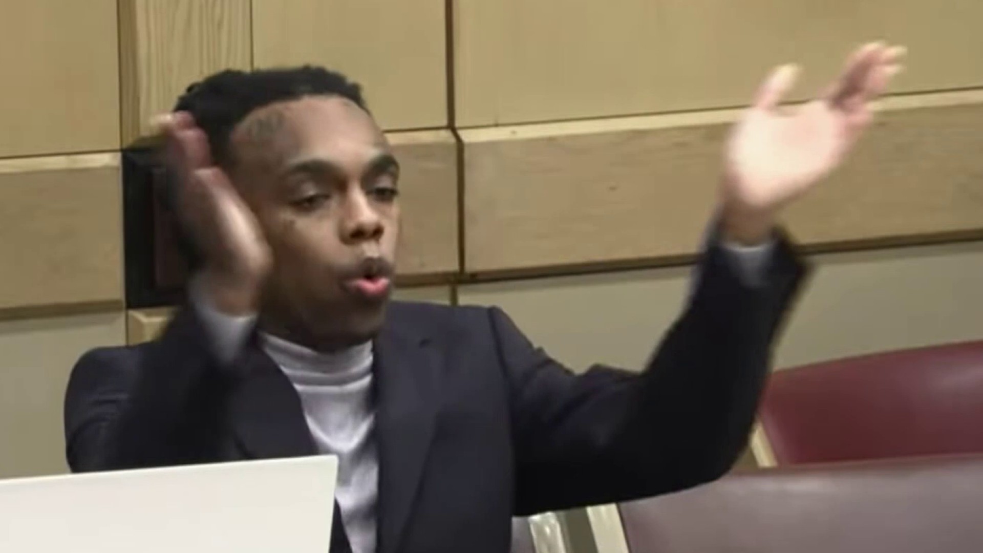 See the moment YNW Melly blows a kiss during murder trial — and victim's  mom reacts