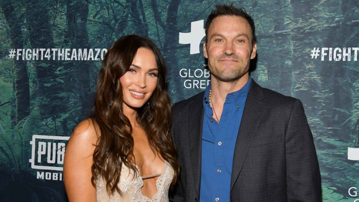 Brian Austin Environmentally friendly slams declare that ex Megan Fox forces sons to have on “girls clothes”