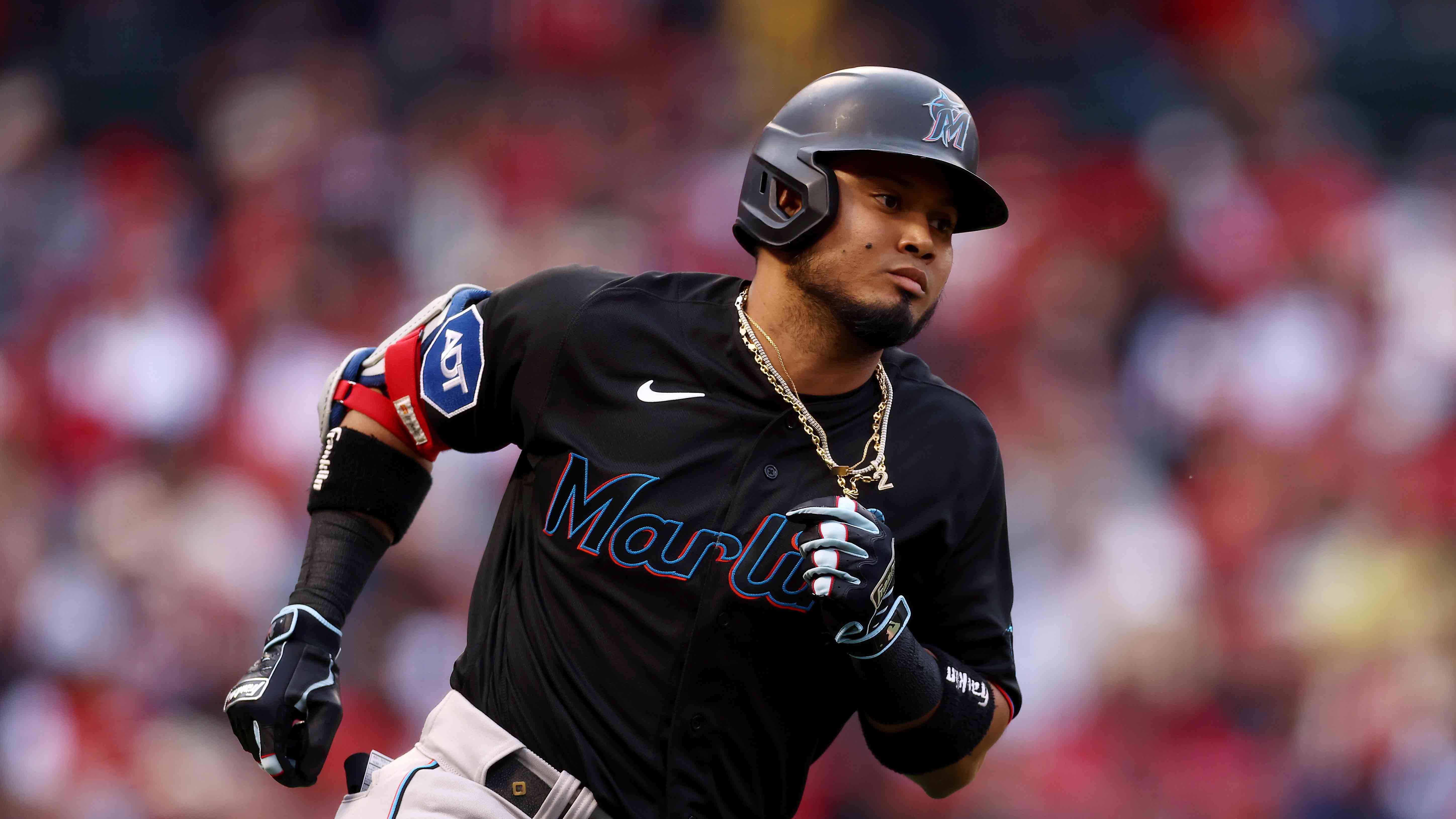 Who is Luis Arraez? Everything to know about Miami Marlins star