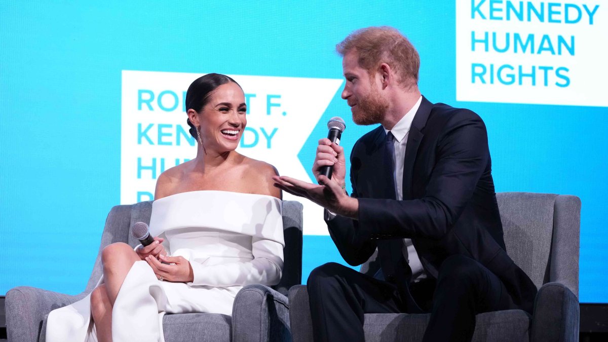 Prince Harry and Meghan’s podcasting deal with Spotify comes to an conclude