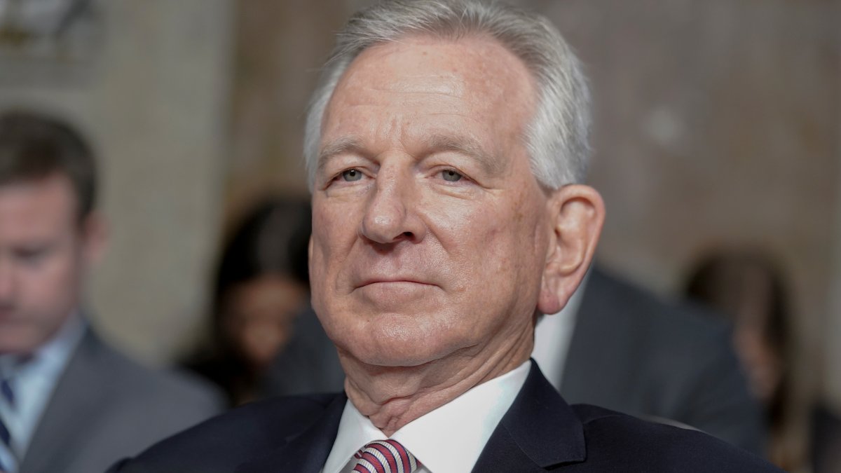 US military promotions paused amid Congress standoff – NBC 6 South Florida - Vimarsana News