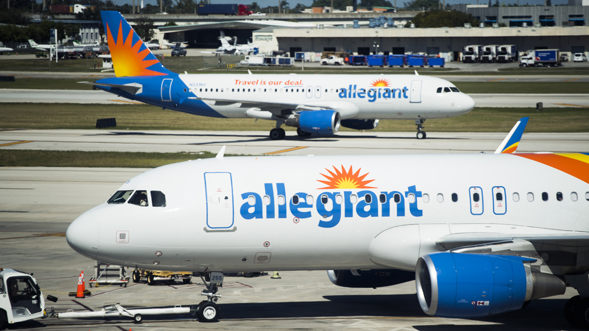 Allegiant plane took ‘evasive action’ to avoid midair collision in