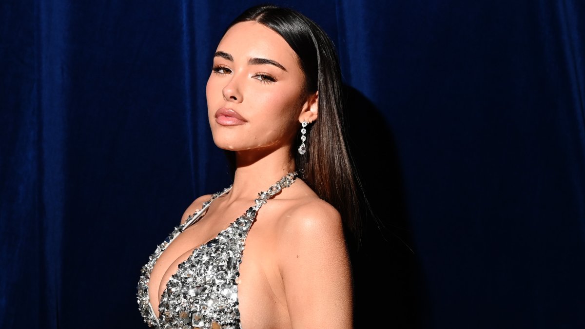 Madison Beer claps again at overall body shamer declaring she’s ‘getting fatter’ Madison Beer claps again at overall body shamer declaring she’s ‘getting fatter’