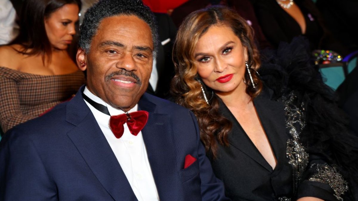 Beyoncé’s mom Tina Knowles data files for divorce from Richard Lawson right after 8 many years of marriage