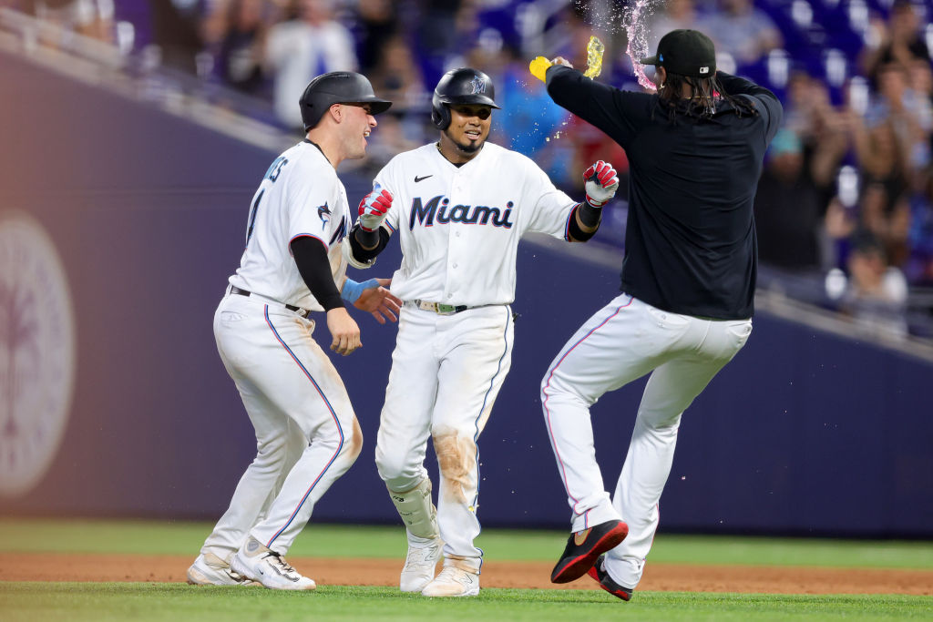 Arraez's third hit walks off Marlins against Rockies in 10th