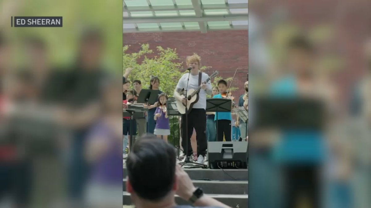 Ed Sheeran surprises younger musicians in Boston, presents absolutely free tickets