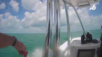 Watch as pilot is rescued from water after small plane crashes near Florida Keys