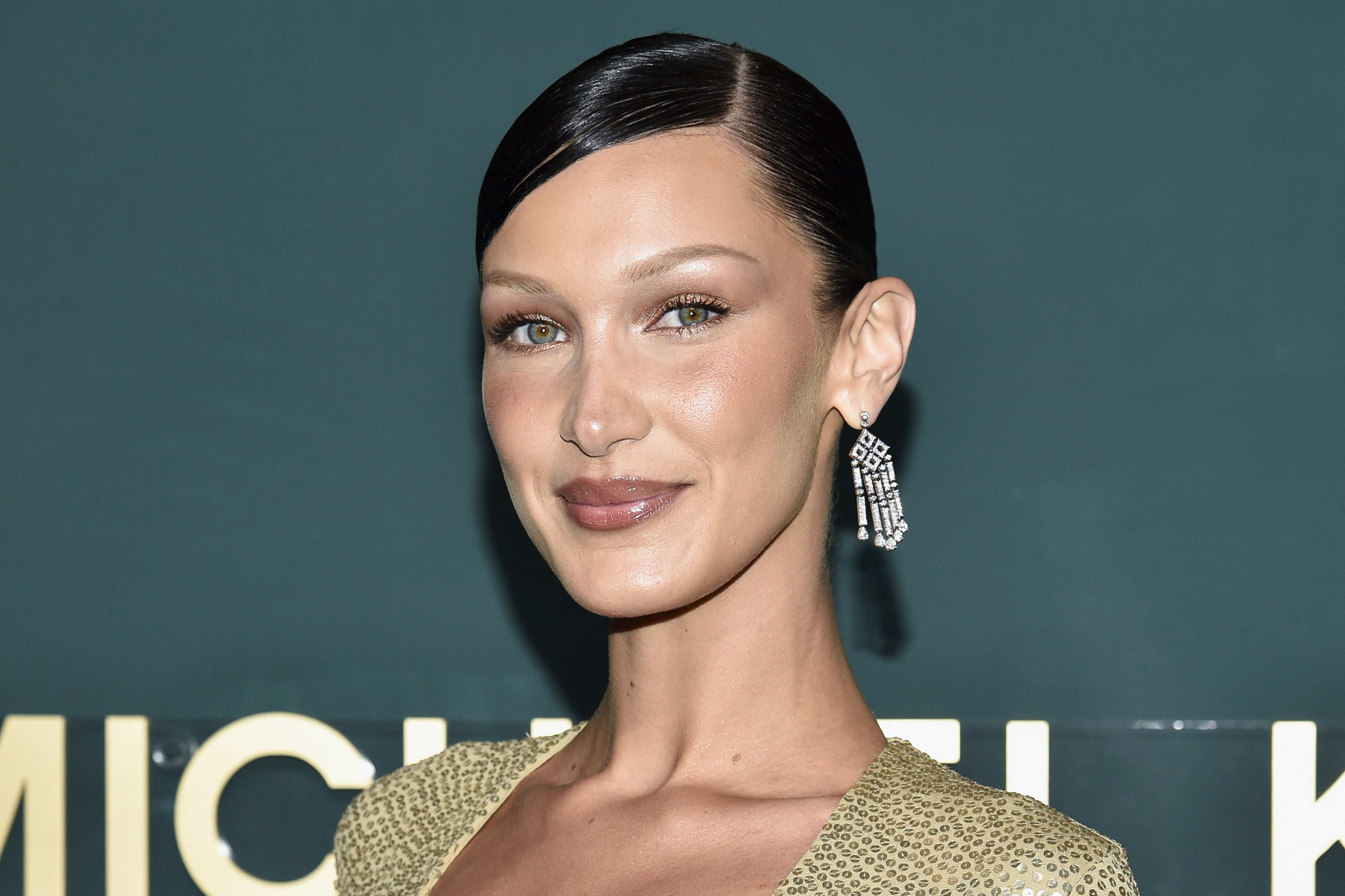 Bella Hadid seemingly shares photos from hospital bed