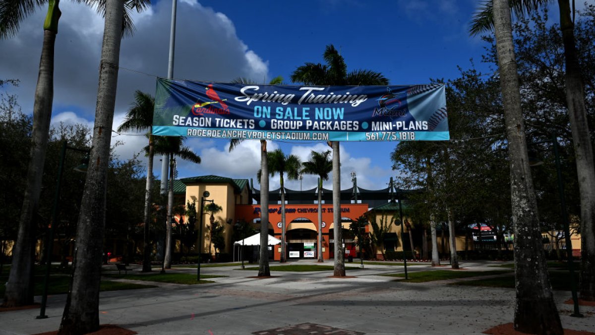 Palm Beach Selling Bonds to Renovate Marlins, Cardinals Spring-Training  Home - Bloomberg