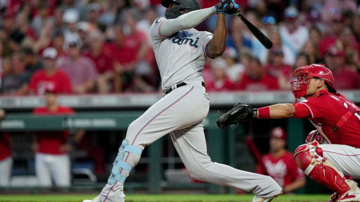 Jorge Soler's homer helps Marlins rally for a 3-2 win over Reds – NBC 6  South Florida
