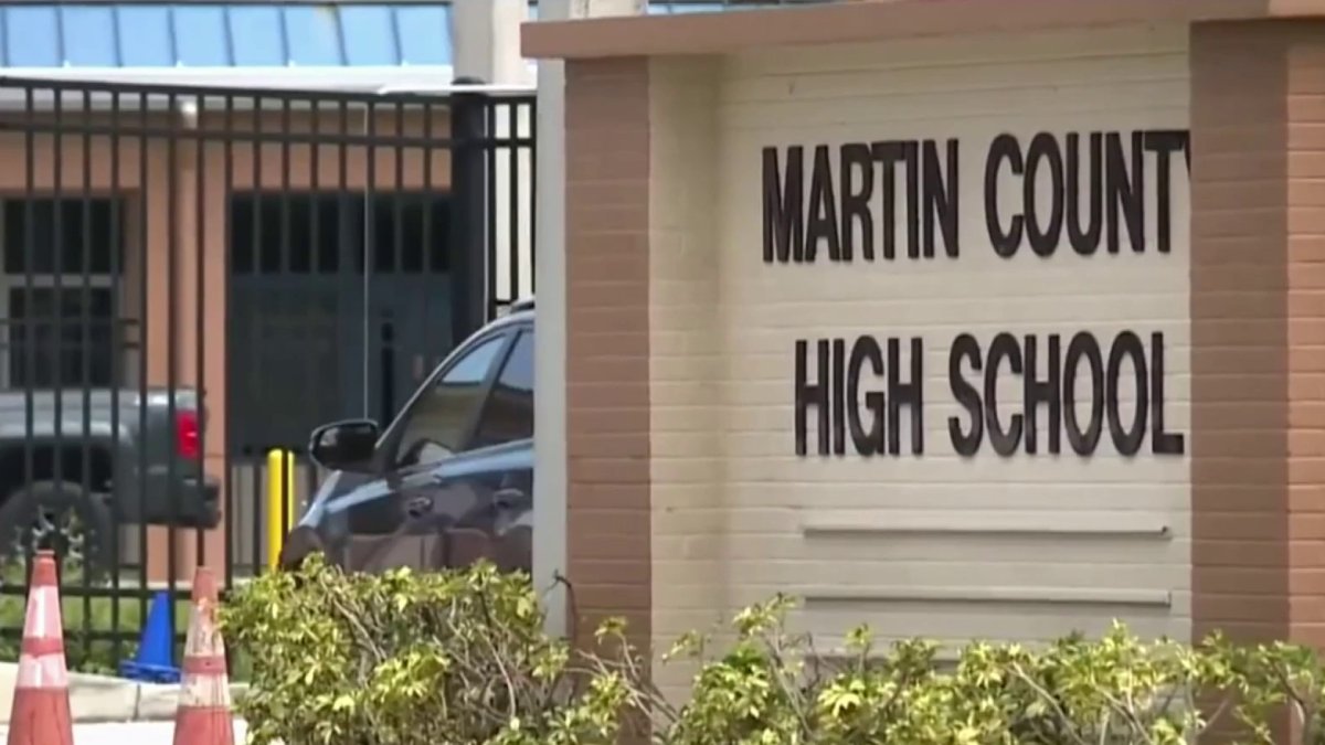 Nxxx Scoohl - Florida high school teacher arrested on child porn charges â€“ NBC 6 South  Florida