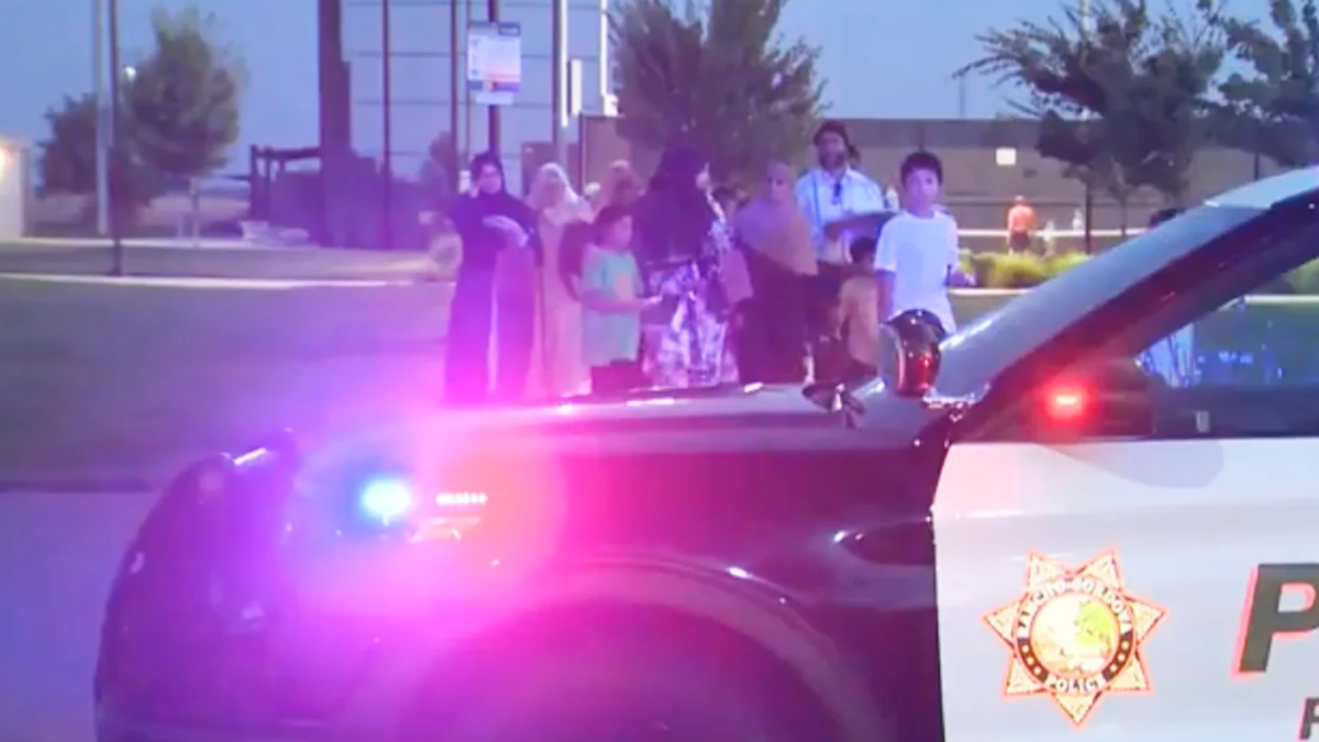 Man arrested after threatening to 'shoot and bomb' Middle Eastern people in California park, authorities say – NBC 6 South Florida - Vimarsana News