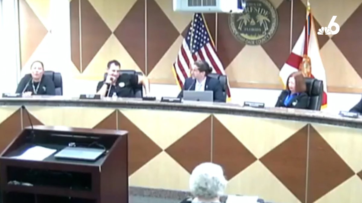 “Can someone tell her in Spanish?” Surfside Mayor in hot water over