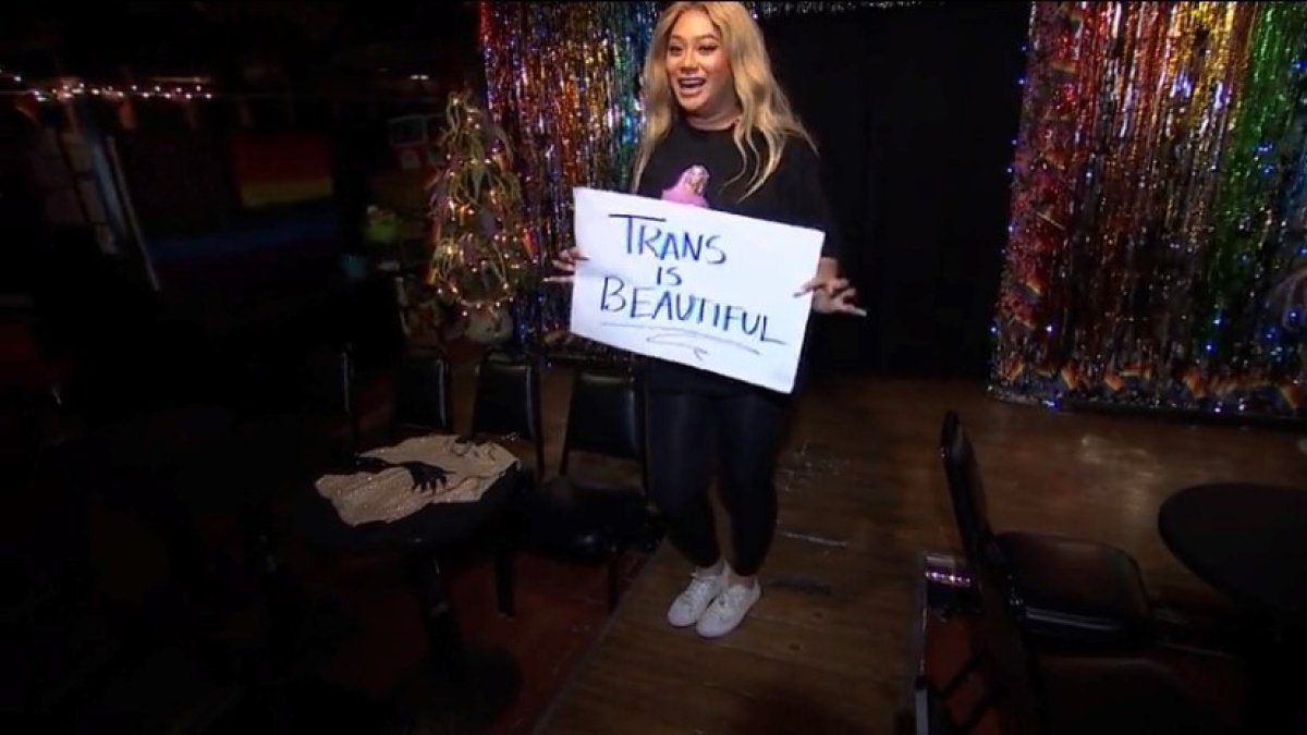 Beyoncé reads ‘Trans is Beautiful’ sign held by Boston drag performer at live performance