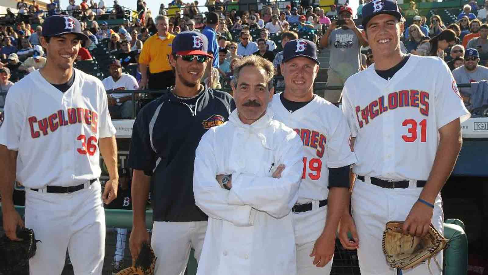 How Seinfeld Night in Brooklyn became the hottest ticket in town - Vimarsana News