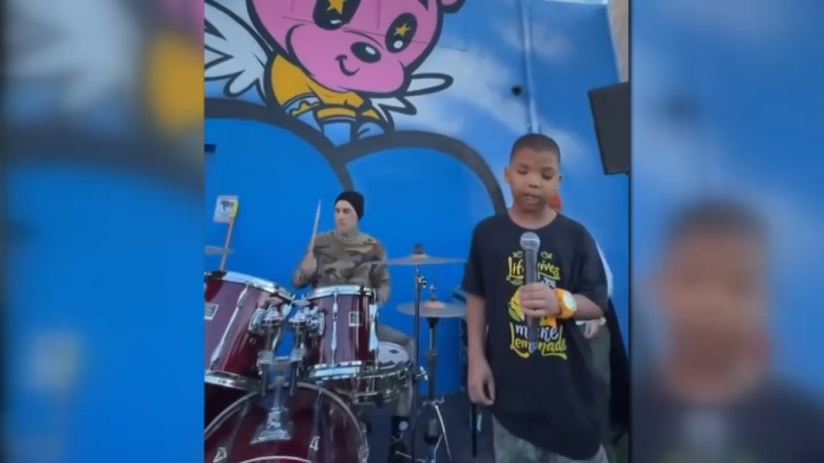 Travis Barker and many others aid make lawfully blind LA 9-calendar year-old’s aspiration arrive correct