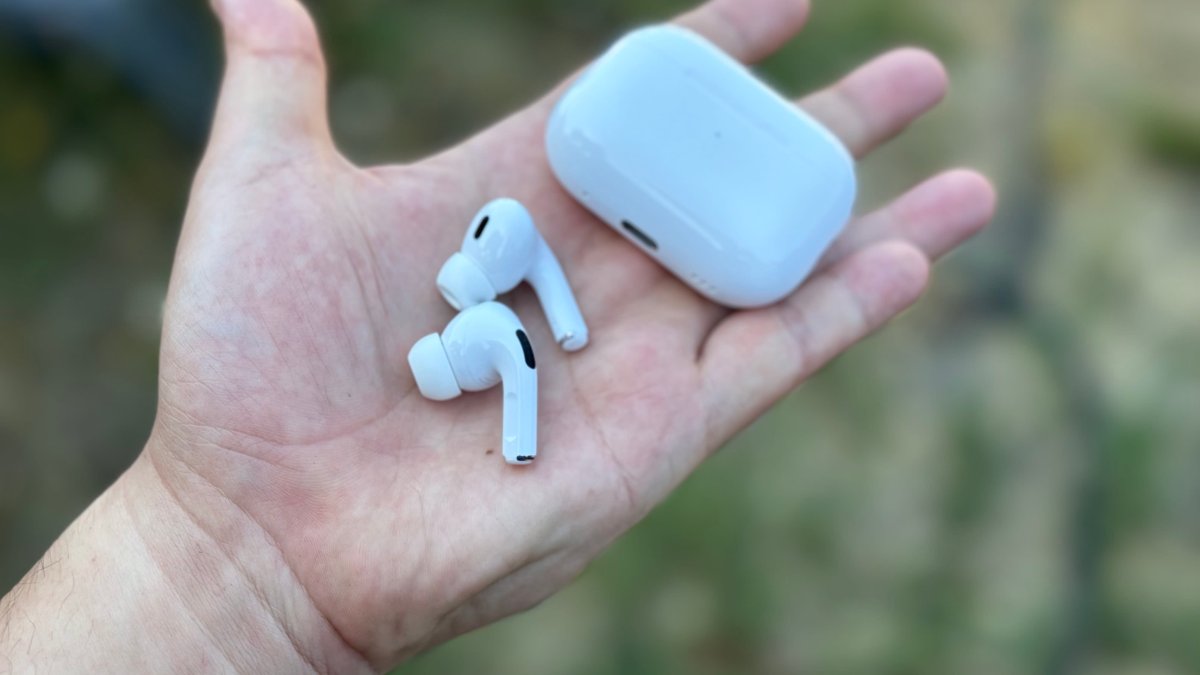 Apple’s new AirPods will not have to be taken out of your ears as frequently, thanks to complex AI