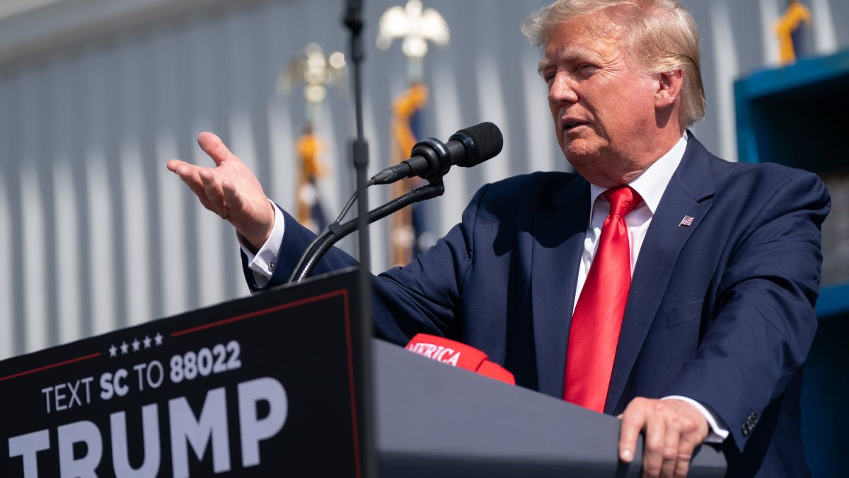 A 'dark-horse' Republican candidate could emerge as Trump's legal problems mount, ex-U.S. ambassador says – NBC 6 South Florida - Vimarsana News