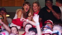 Taylor Swift arrives at Chiefs-Packers game in Green Bay