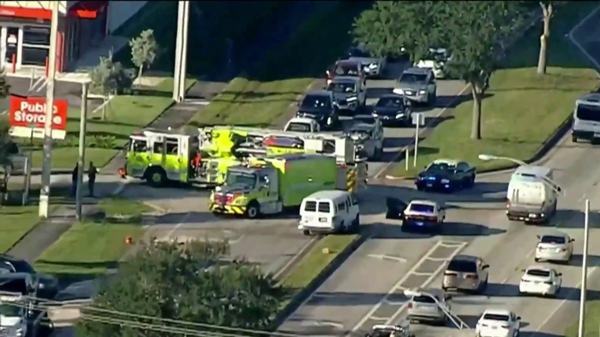 Four kids hurt after crash involving school transport van and truck ...