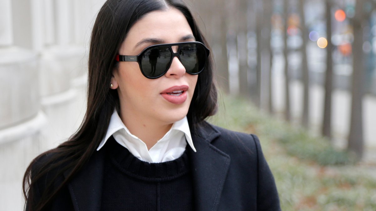 Wife of Mexican drug lord 'El Chapo' set to be released from Los Angeles prison Wednesday – NBC 6 South Florida - Vimarsana News