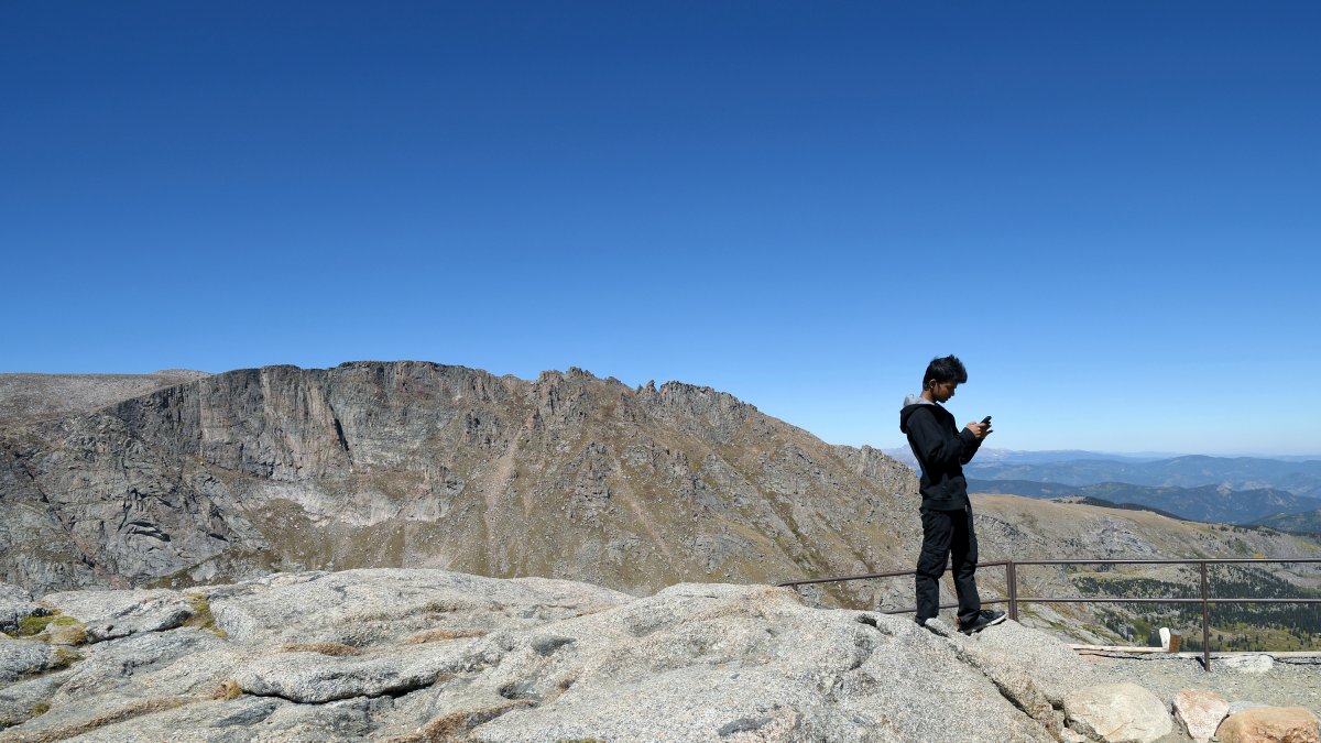 Colorado mountain tied to 1864 massacre is renamed Mount Blue Sky – NBC 6 South Florida - Vimarsana News