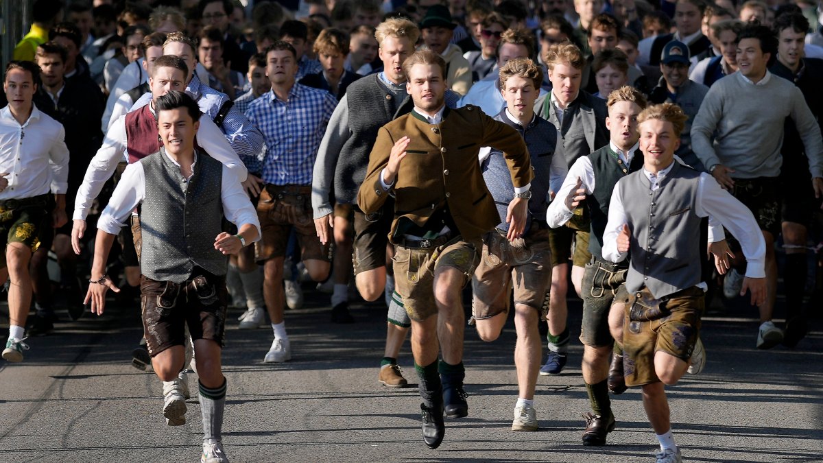 Oktoberfest officially opens in Munich – NBC 6 South Florida - Vimarsana News