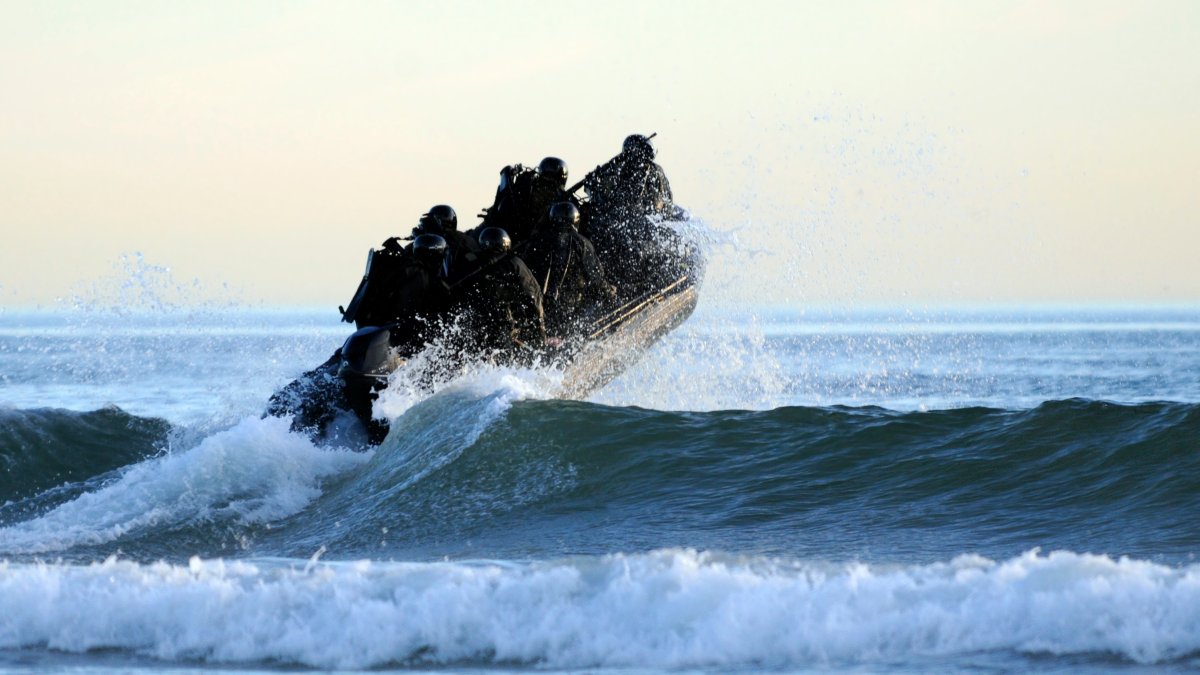 The Navy will start randomly testing SEALs for steroids – NBC 6 South Florida - Vimarsana News