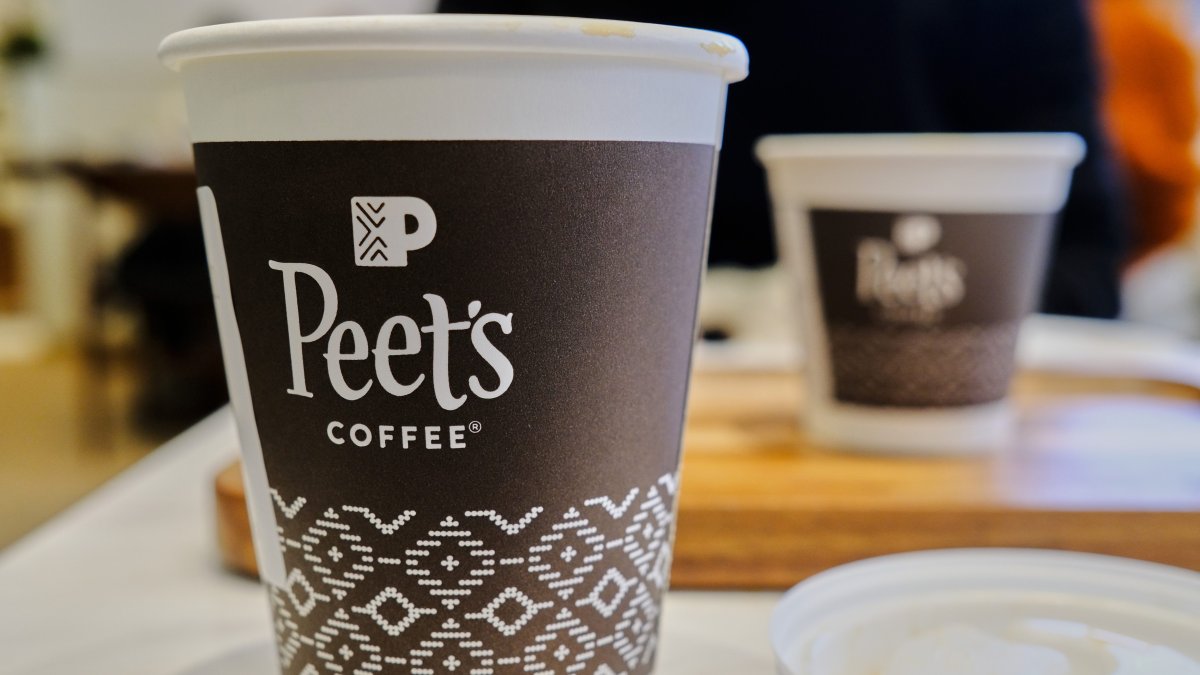 National Coffee Day: Peet's giving free drink to 'disloyal' customers – NBC 6 South Florida - Vimarsana News