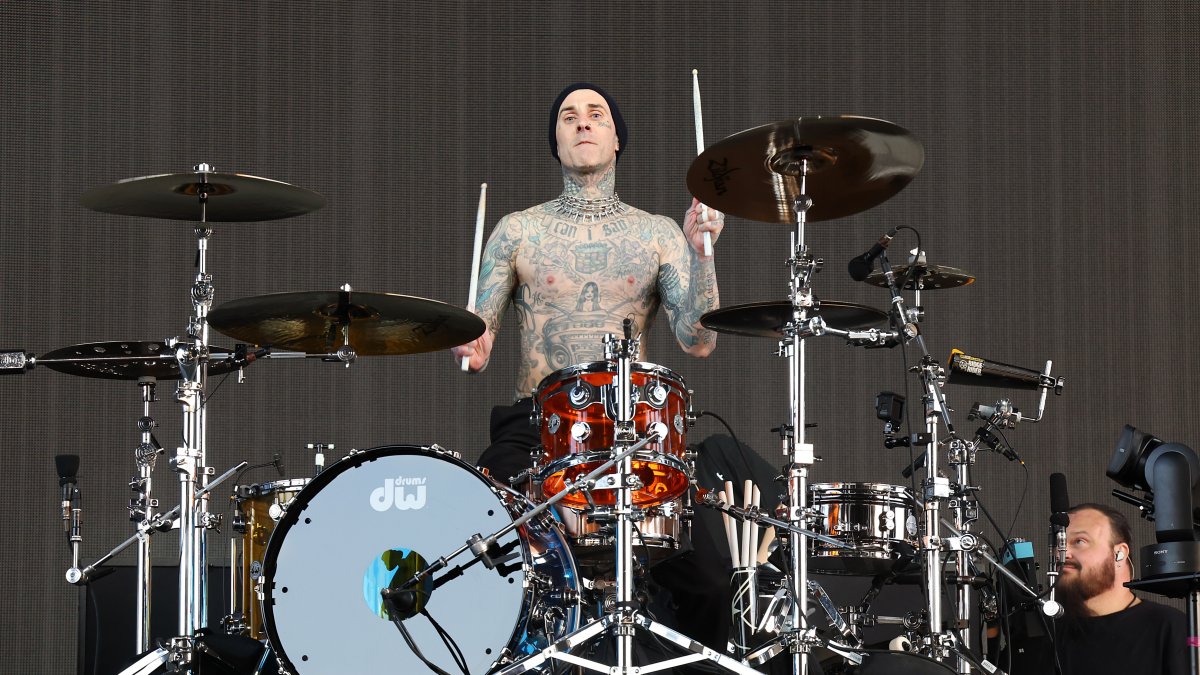 Travis Barker returns household from Blink-182 tour for ‘urgent household matter’