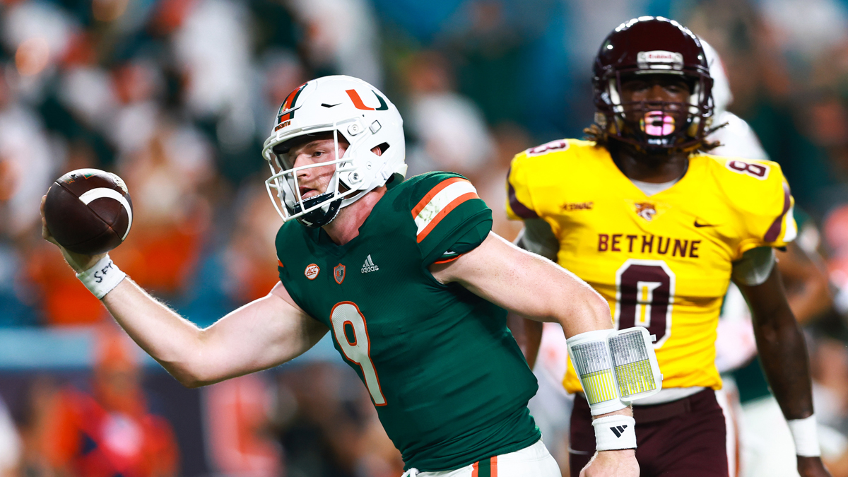 Van Dyke accounts for 3 TDs, No. 22 Miami routs Bethune-Cookman 48