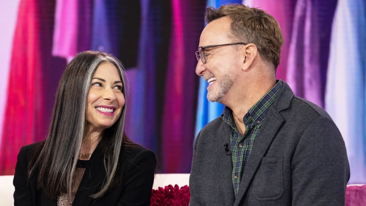 ‘What Not to Wear’ hosts Stacy London and Clinton Kelly reunite following 10-12 months feud: ‘Giant excess weight has been lifted’