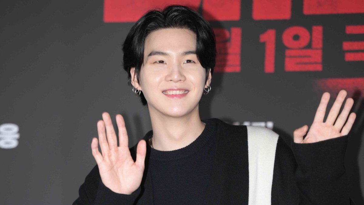 BTS member Suga starts off alternative army support in South Korea