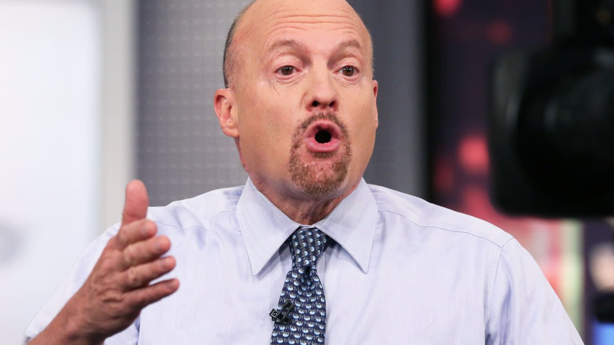 Jim Cramer urges patience before buying stocks this week. Here's why - Vimarsana News